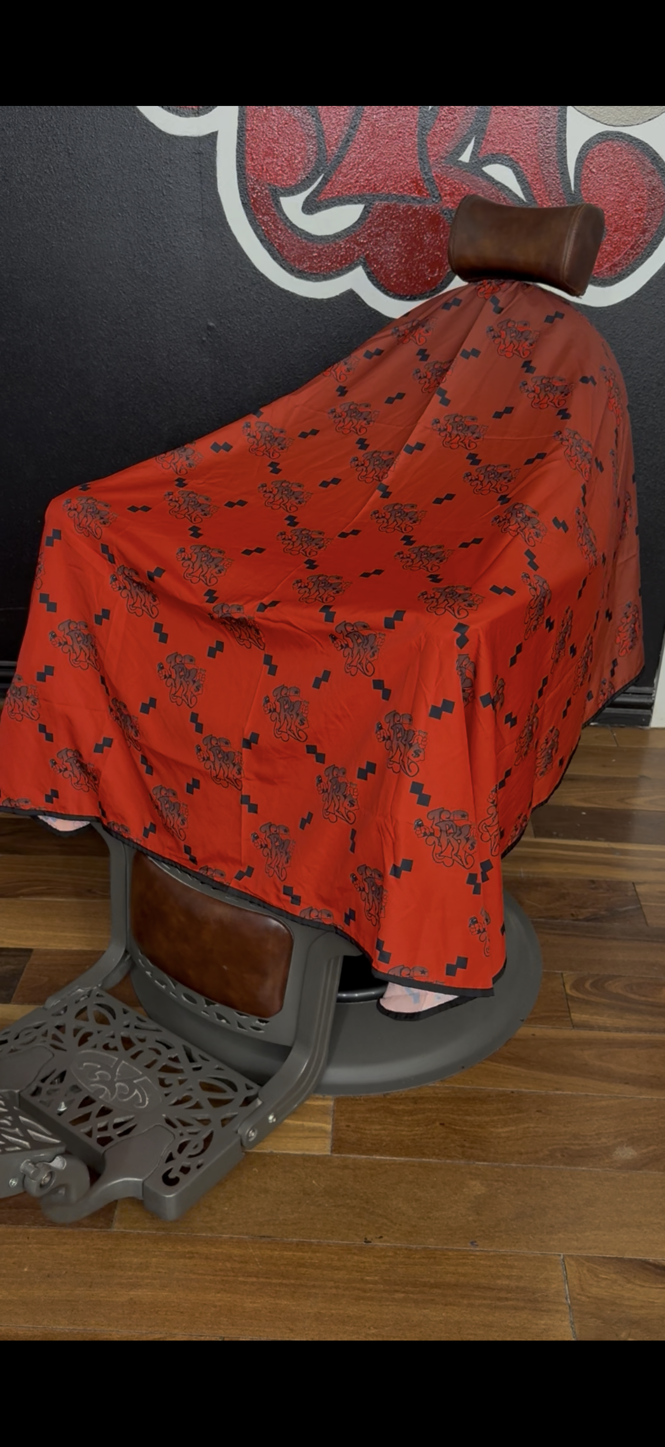 LBR CHERRY CAPE